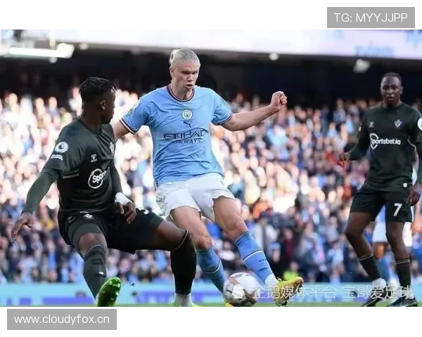 坎塞洛传球分散驱动与哈兰德终结集中趋势对比