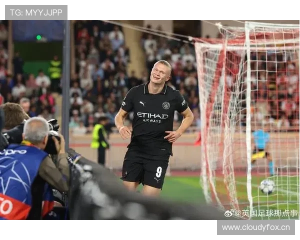 本泽马后期进球效率下降与哈兰德单点终结趋势分化